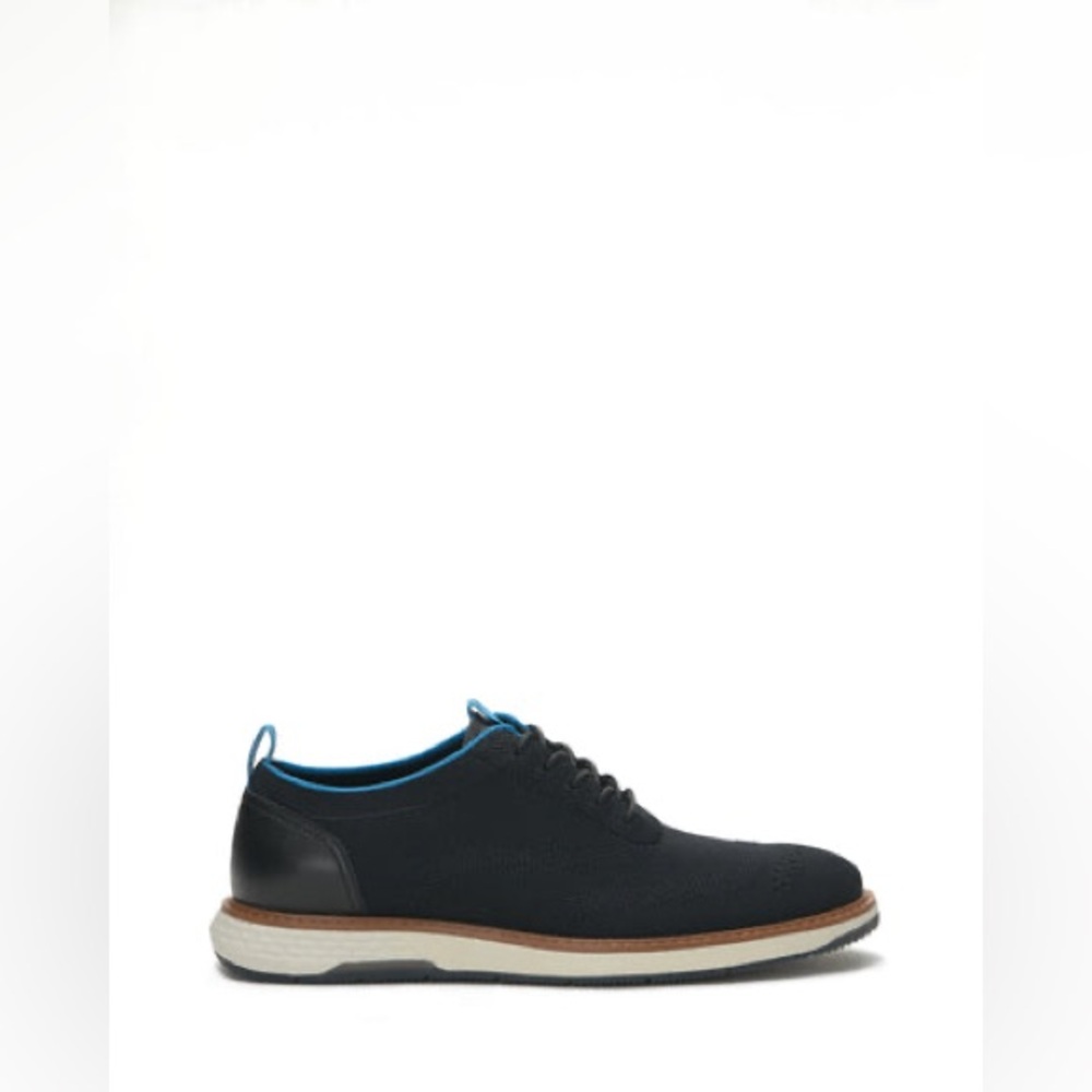 Vince Camuto Men's Staan Oxford - Picture 2 of 7